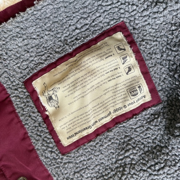 Fjallraven Vintage Women’s Deep Cranberry Raven Jacket. Size Large. Fair Shape! - Picture 9 of 16